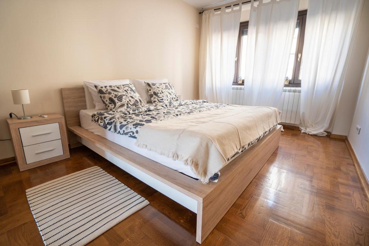 Desire, City Center Apartment Terazije Belgrade Exterior photo
